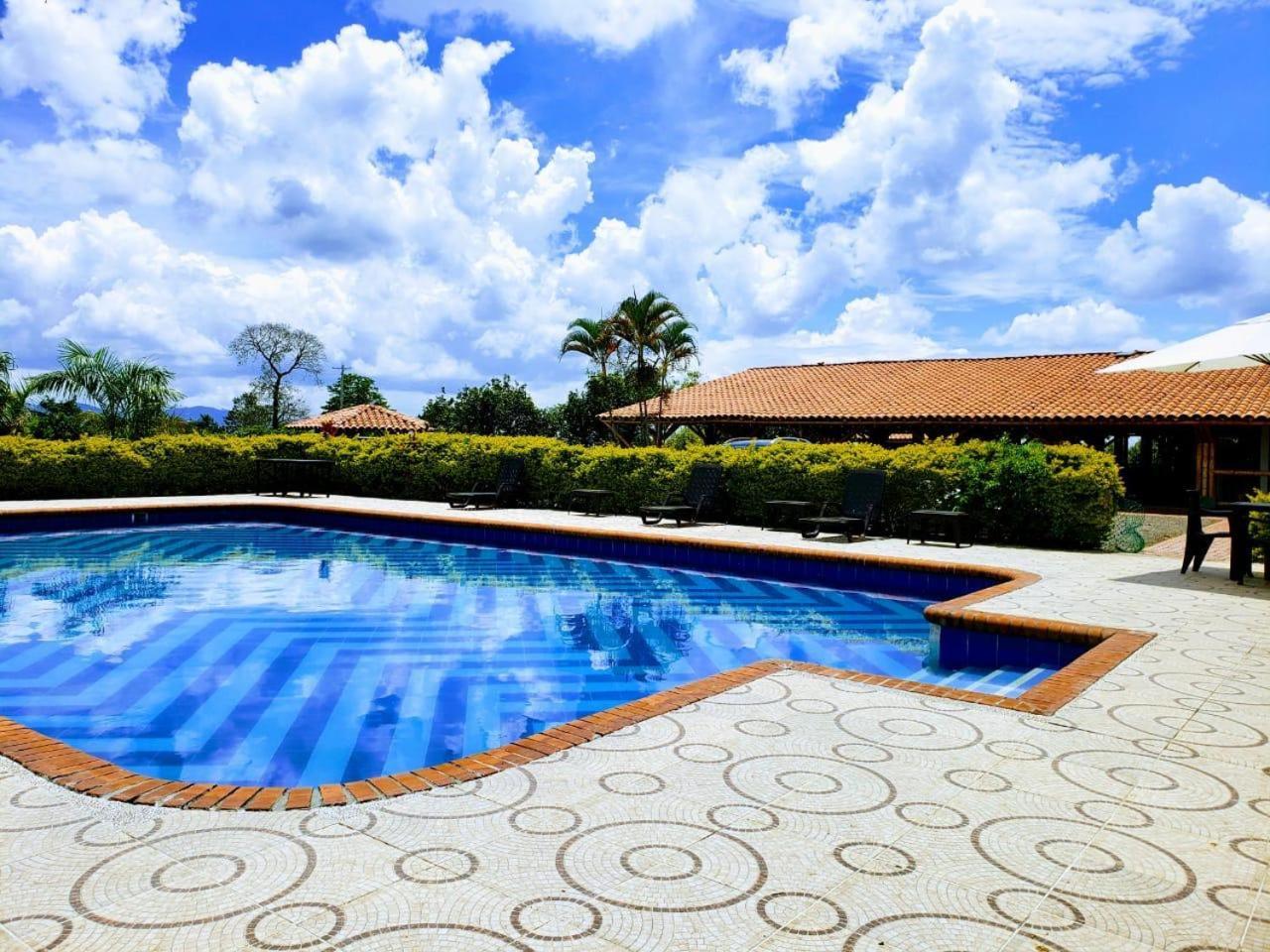 Hotel Campestre Cafe Tropical Quimbaya Ngoại thất bức ảnh